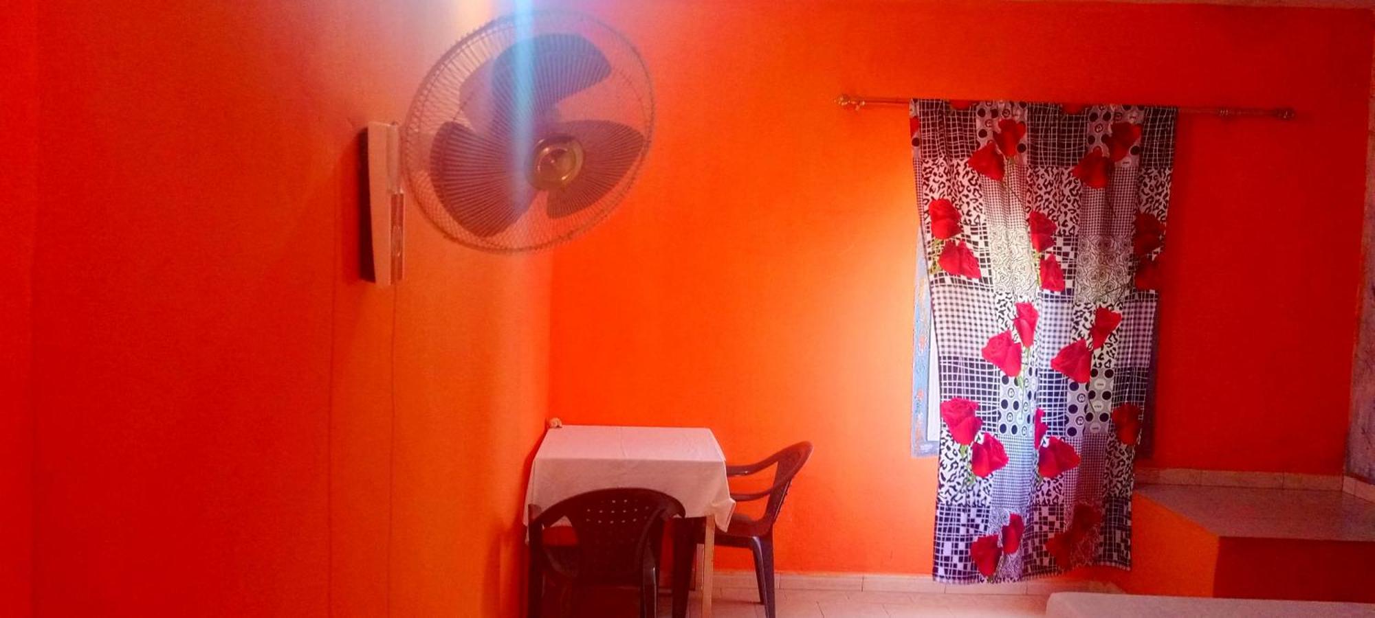 Chez Paolo Hotel Toubab Dialaw Exterior photo
