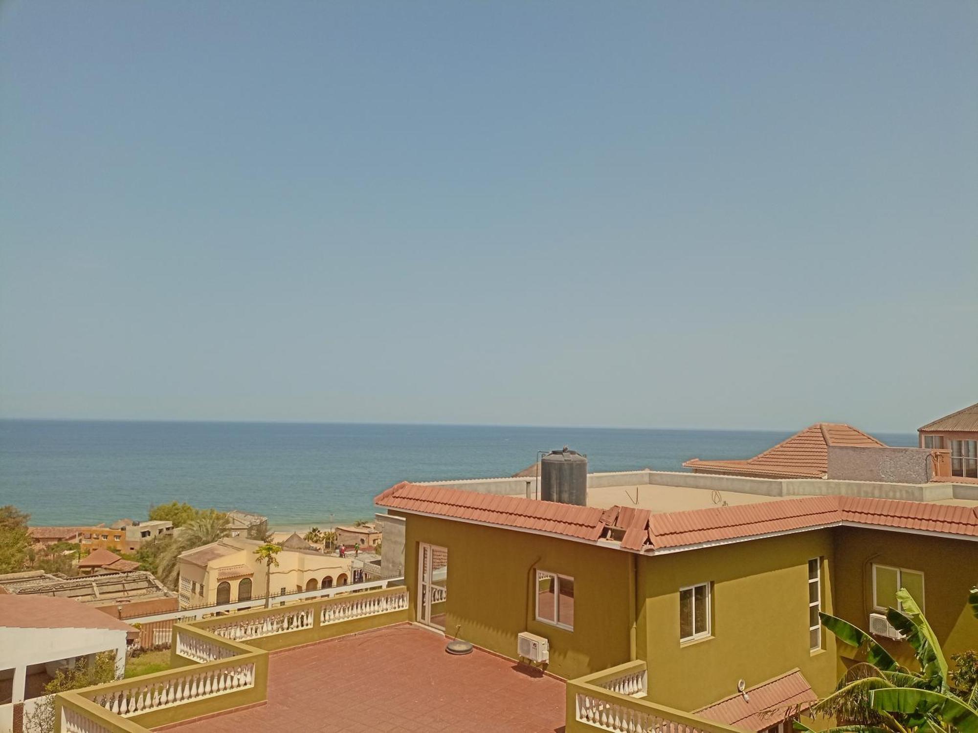 Chez Paolo Hotel Toubab Dialaw Exterior photo